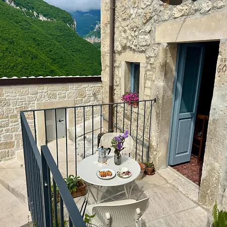 Casa Avella Mountain Retreat