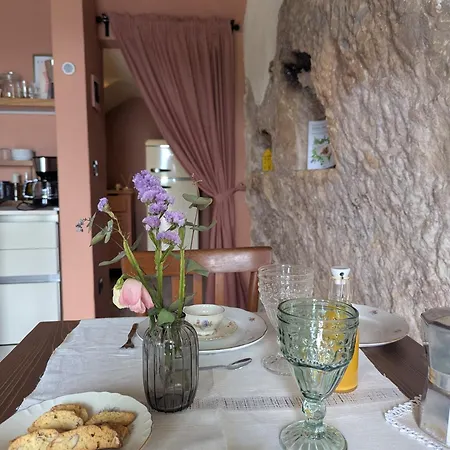 Bed & Breakfast Casa Avella Mountain Retreat