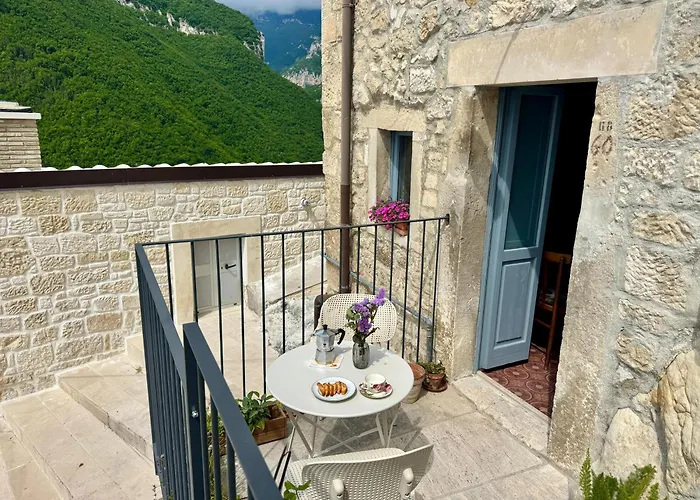 Casa Avella Mountain Retreat