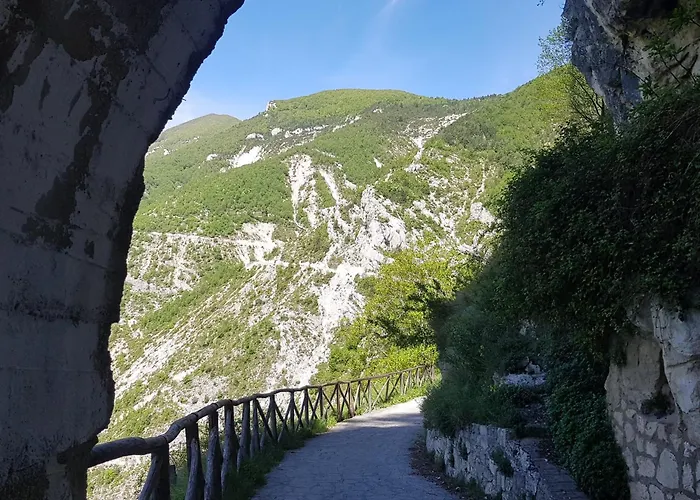 Casa Avella Mountain Retreat Bed & Breakfast 3*