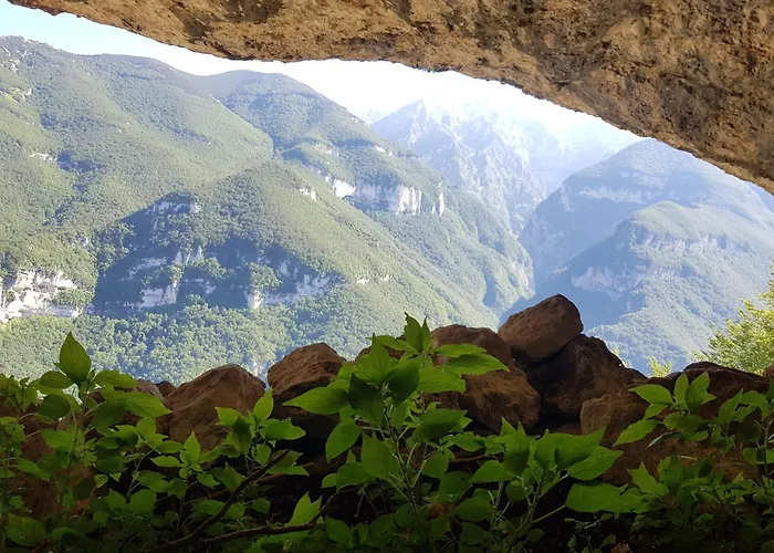 Alojamento de Acomodação e Pequeno-almoço Casa Avella Mountain Retreat 3*