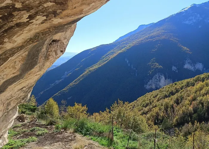 Alojamento de Acomodação e Pequeno-almoço Casa Avella Mountain Retreat 3*